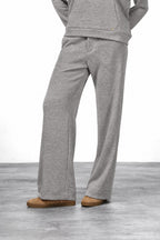 New York Studio Elax women’s chino pants in knit-effect jersey with straight fit