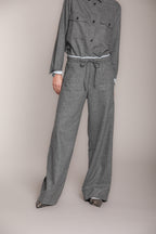 Foto 3 New York Studio Elax pantalone chino donna in lana unita wide leg