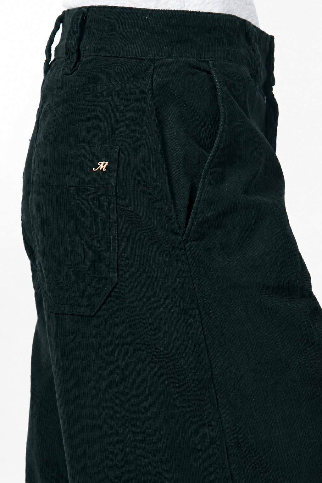 New York Wide women's chino trousers in 500-wale corduroy, wide leg