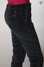 New York Slim pantalon chino femme en velours côtelé slim fit ①