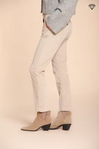 New York Slim pantalon chino femme en velours côtelé slim fit ①