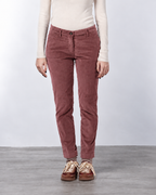 New York Slim Chinohose für Damen aus breit geripptem Samt mit slim fit ①