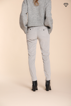 New York Slim pantalon chino femme en velours côtelé slim fit ①