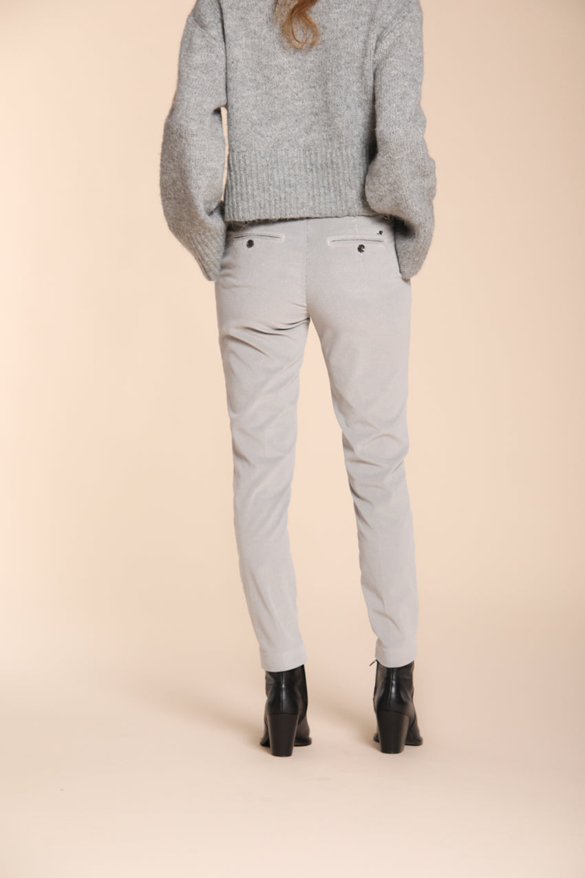 Foto 5 New York Slim pantalone chino donna in velluto a coste slim fit