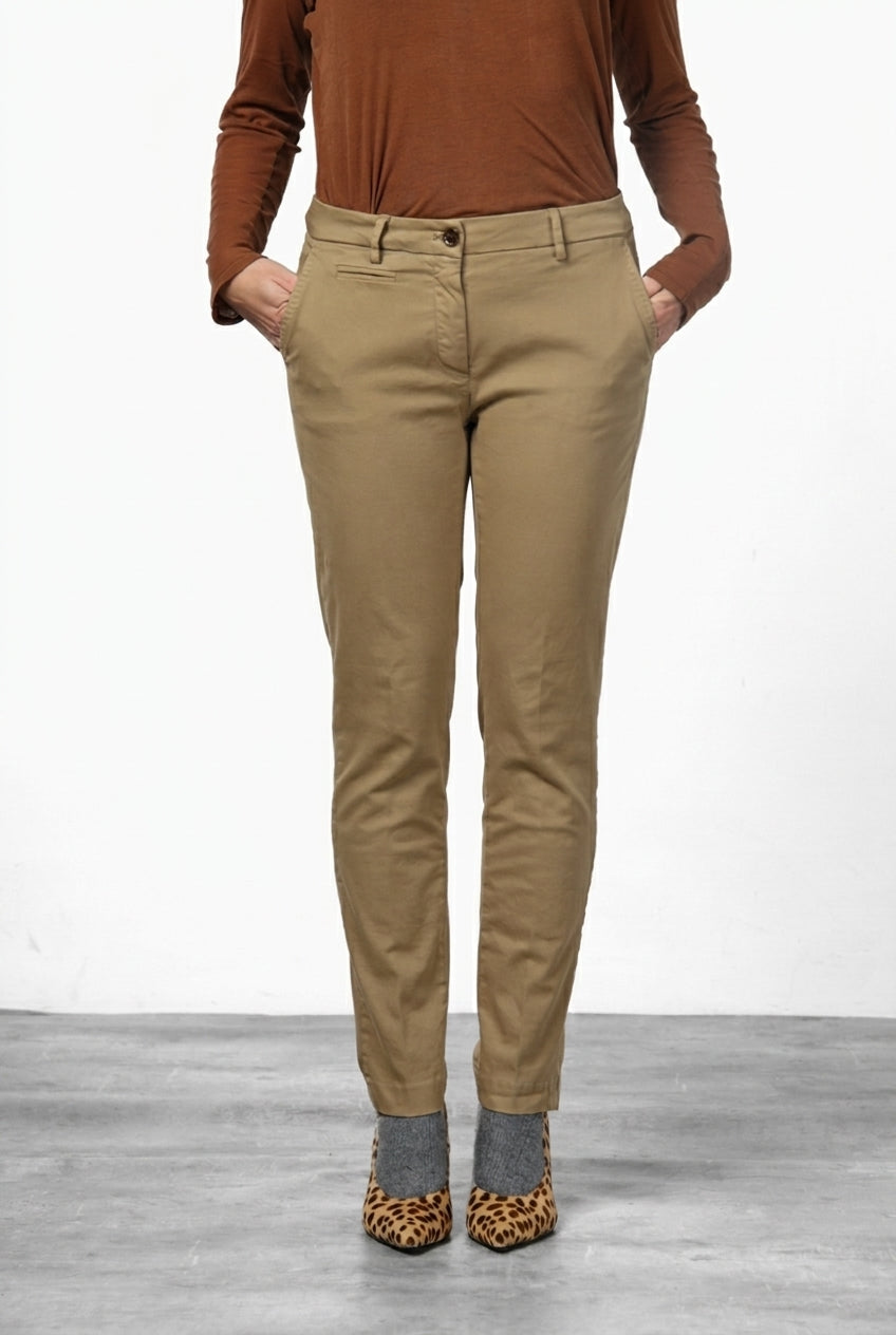New York Slim pantalone chino donna in raso slim fit ①