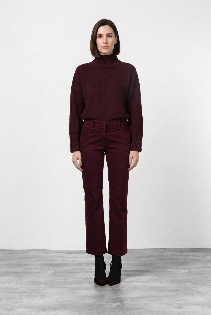 New York Trumpet pantalón chino de mujer en gabardina slim fit ①