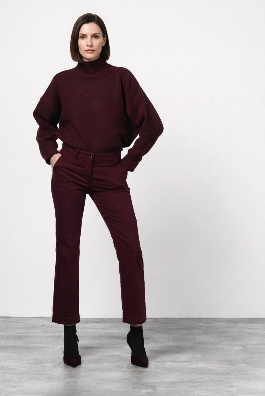 New York Trumpet pantalón chino de mujer en gabardina slim fit ①