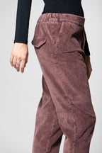 Malibu Jogger City Damen-Chinohose aus Kordsamt Relaxed Fit