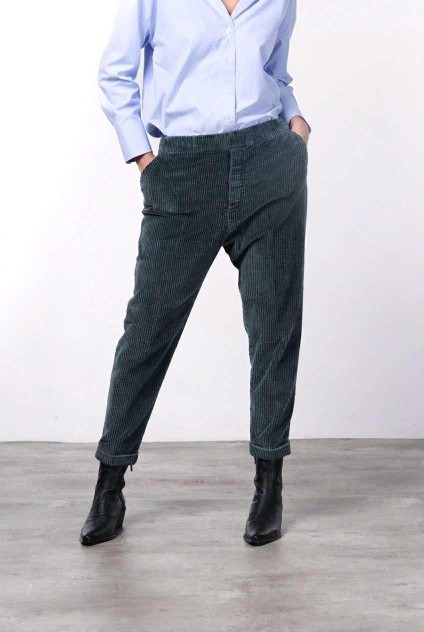 Malibu Jogger City pantalone chino donna in velluto a costa larga relaxed fit