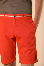 London Summer Bermuda Chino Herren in Stretch-Satin Regular Fit
