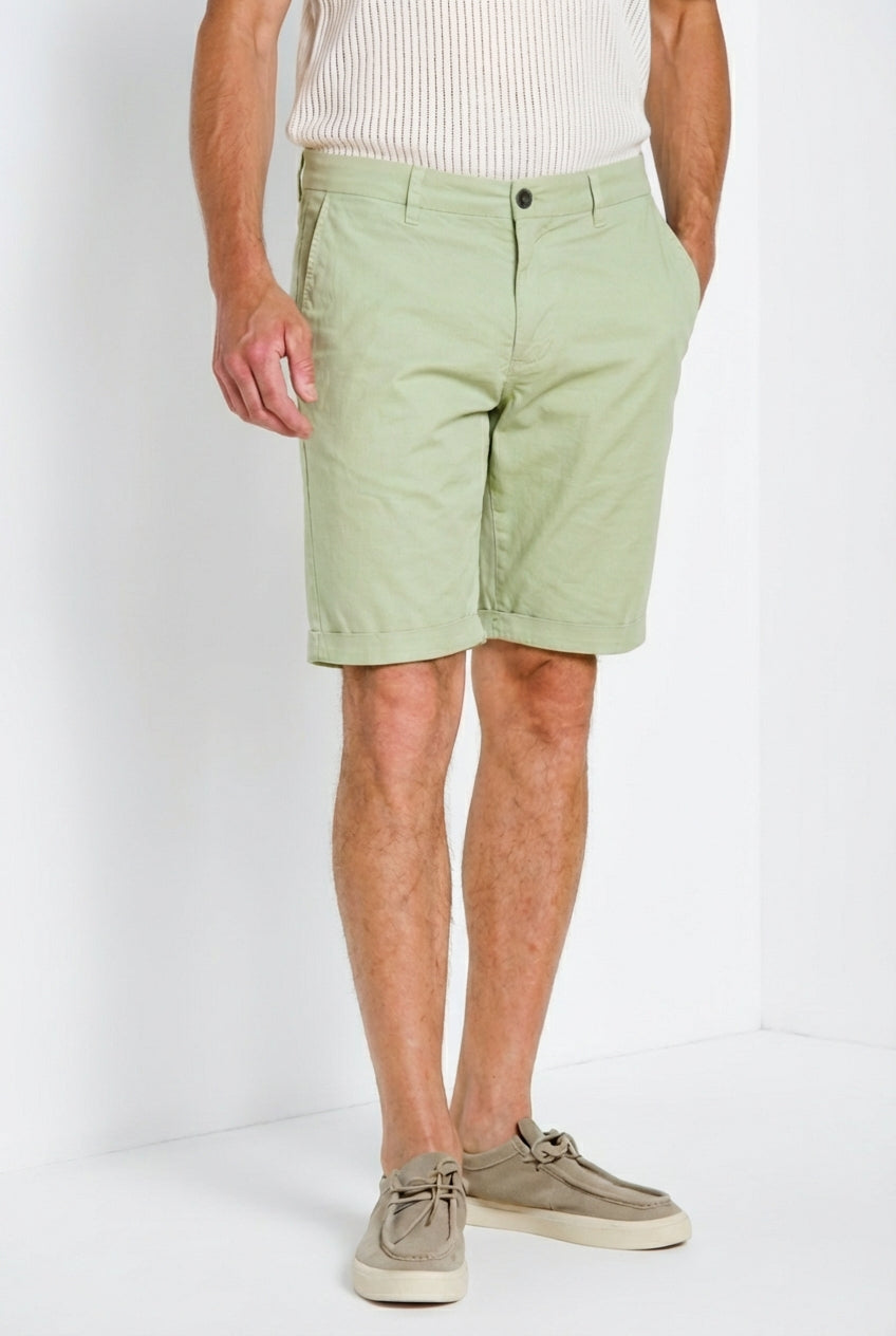 London men's chino bermuda in stretch gabardine regular fit ①