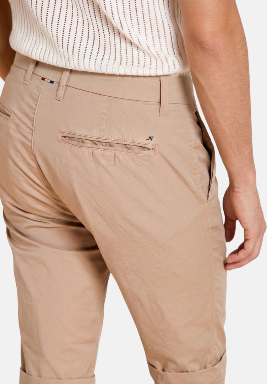 London men's chino bermuda in stretch gabardine regular fit ①