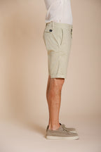 London Bermuda Chino Herren aus Stretch-Gabardine regular fit ①