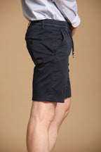 Milano Jogger Travel Herren Chino Jogger Bermuda  in technischem Travel Stretch Satin-Gewebe Slim Fit