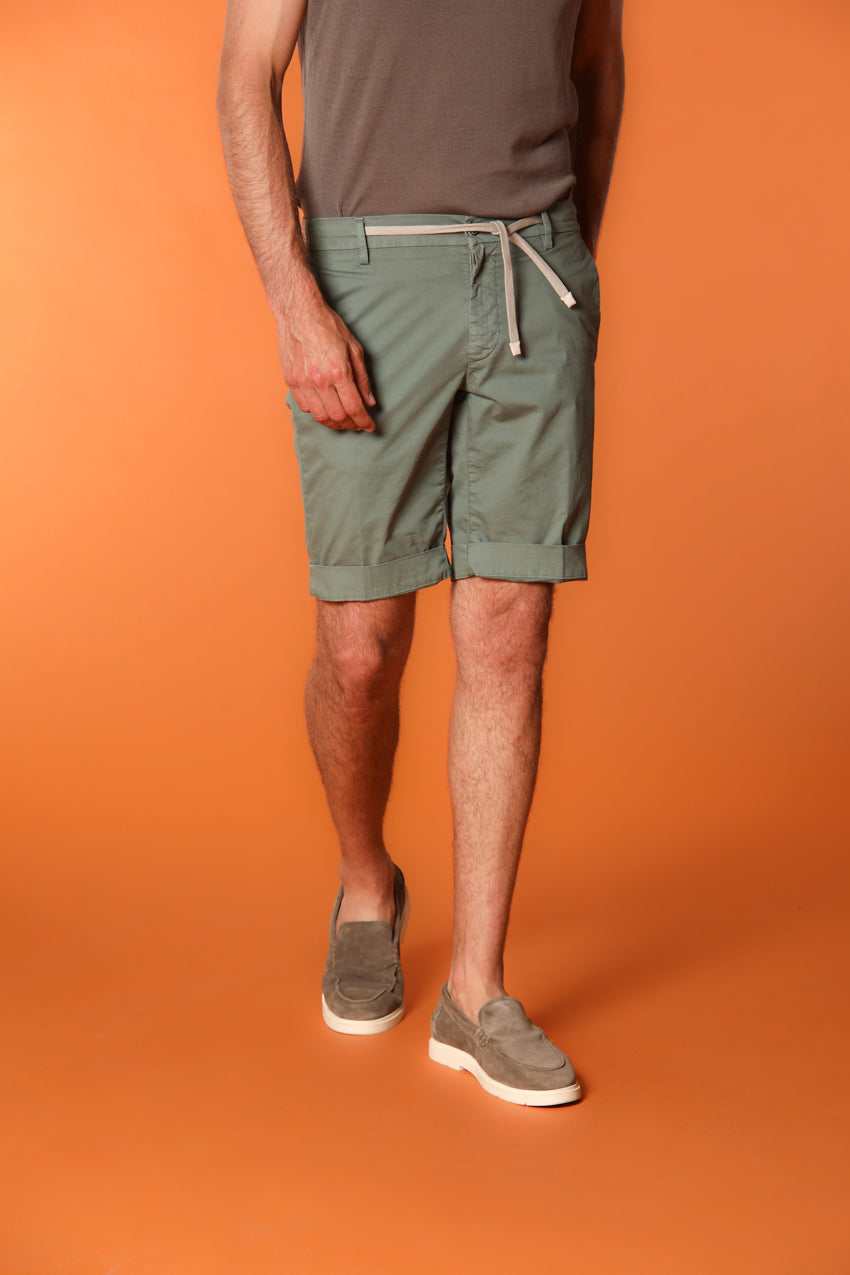 New York Side Elax Herren-Bermuda-Chino-Jogger aus elastischer Gabardine Regular Fit