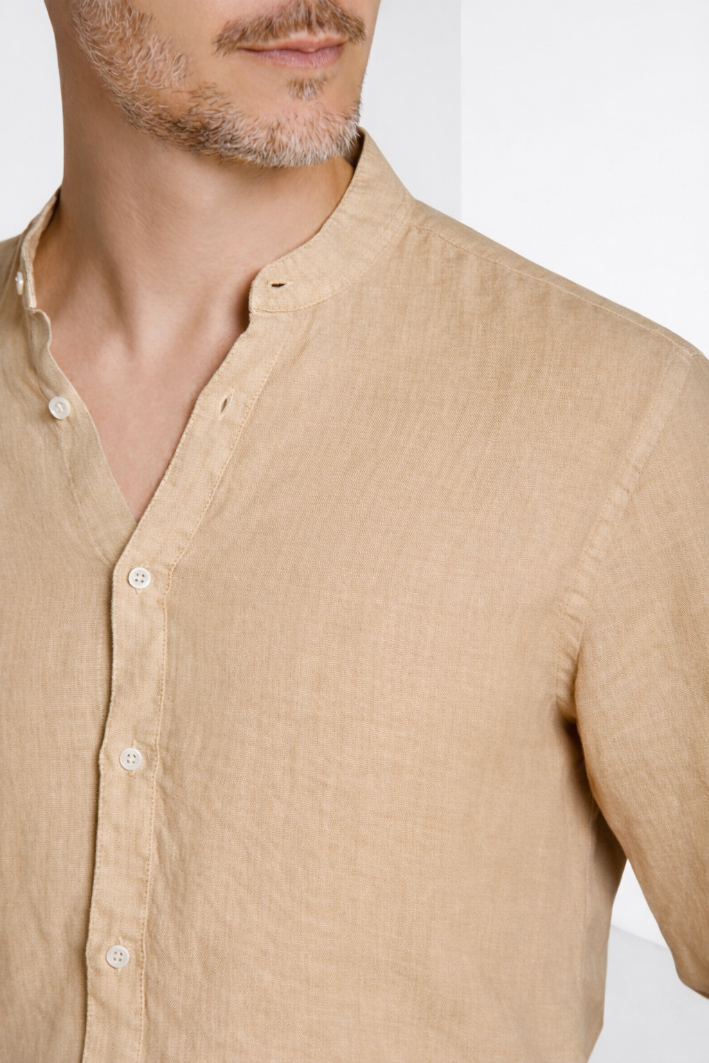 Porto camicia uomo in tela lino ①