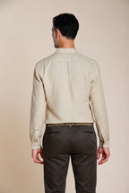 Porto camicia uomo in tela lino ①