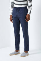 New York Sack pantalone chino jogger uomo in tela paracadute lyocell e cotone regular fit