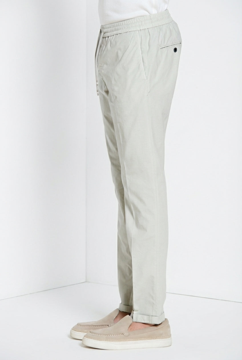 Milano Jogger Travel pantalone chino uomo in raso tecnico travel stretch extra slim fit