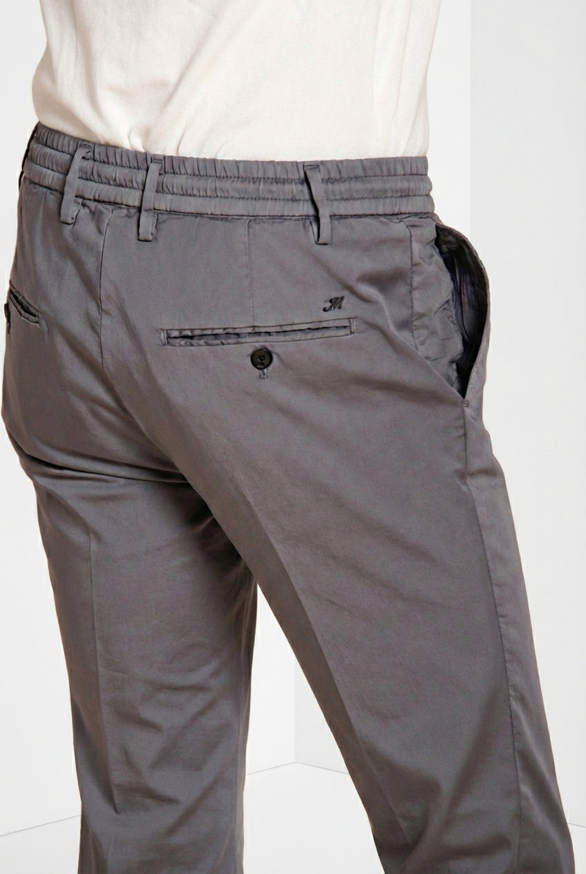 Milano Jogger Travel pantalone chino uomo in raso tecnico travel stretch extra slim fit
