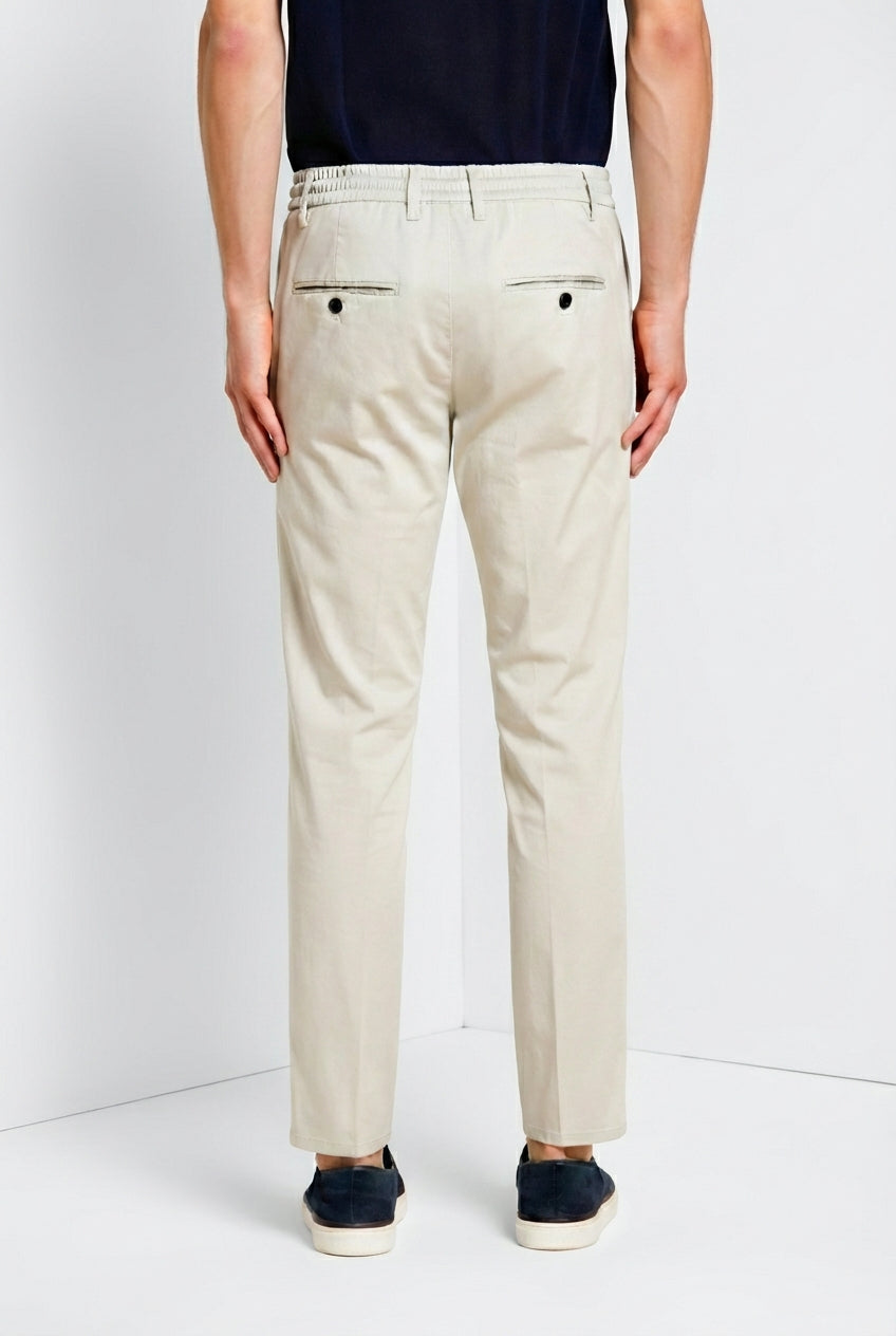 Milano Jogger Travel pantalone chino uomo in raso tecnico travel stretch extra slim fit