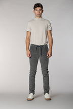 Milano Jogger Herren-Chinohose aus 500-Rippen-Samt extra slim fit