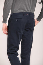 Foto 3 New York pantalone chino uomo in gabardina stretch regular fit ①