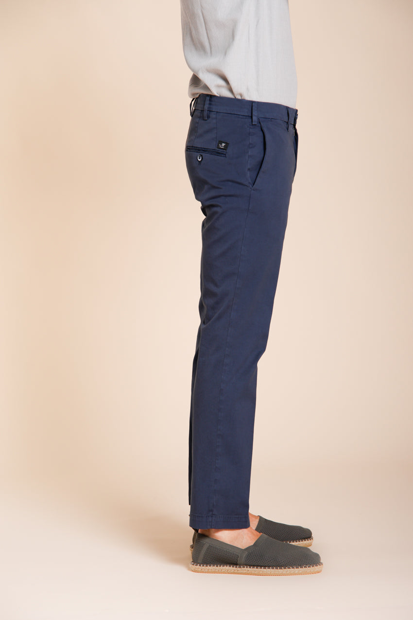 New York Hose Chino Herren aus Stretch-Gabardine regular fit ①