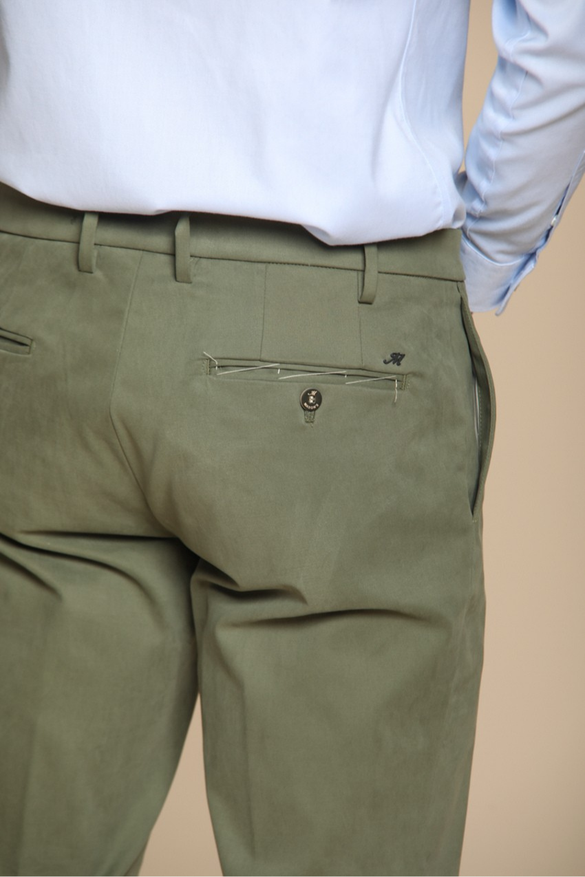 New York Time 1 Pinces Herren Chinohose aus gefärbtem Gabardine Regular Fit