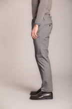 Foto 3 Milano pantalone chino uomo in resca tinto filo cashmere extra slim fit