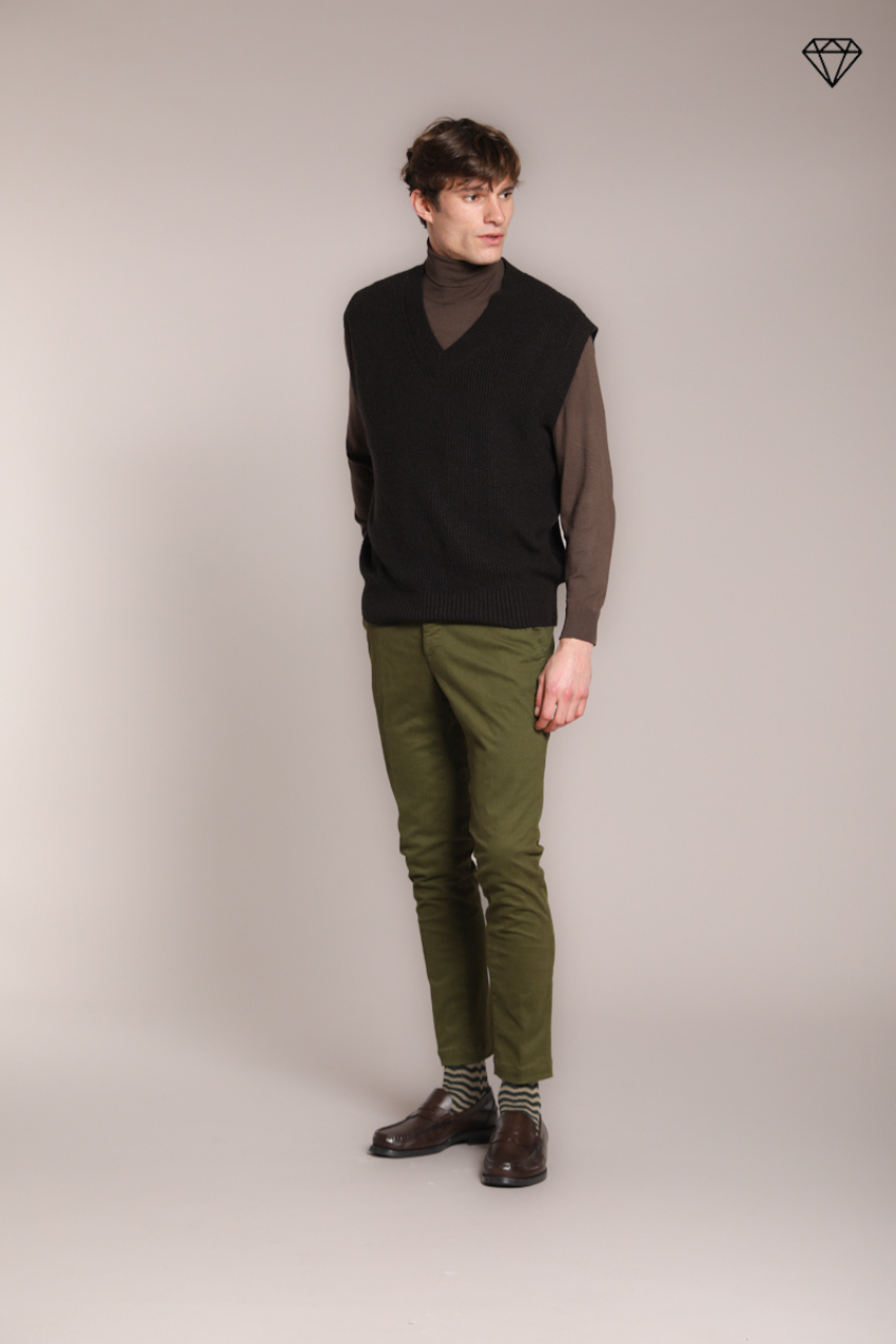 Milano pantalone chino uomo in gabardina stretch extra slim fit ①