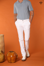 Milano Herren Chino Hose aus Pima-Baumwolle Extra Slim Fit ①