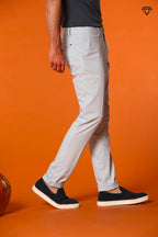 Milano Herren Chino Hose aus Pima-Baumwolle Extra Slim Fit ①