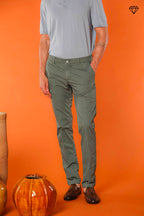 Milano Herren Chino Hose aus Pima-Baumwolle Extra Slim Fit ①