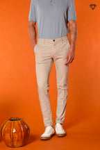 Milano Herren Chino Hose aus Pima-Baumwolle Extra Slim Fit ①