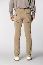 Milano Herren Chinohose aus 500-Rippen-Samt extra slim fit