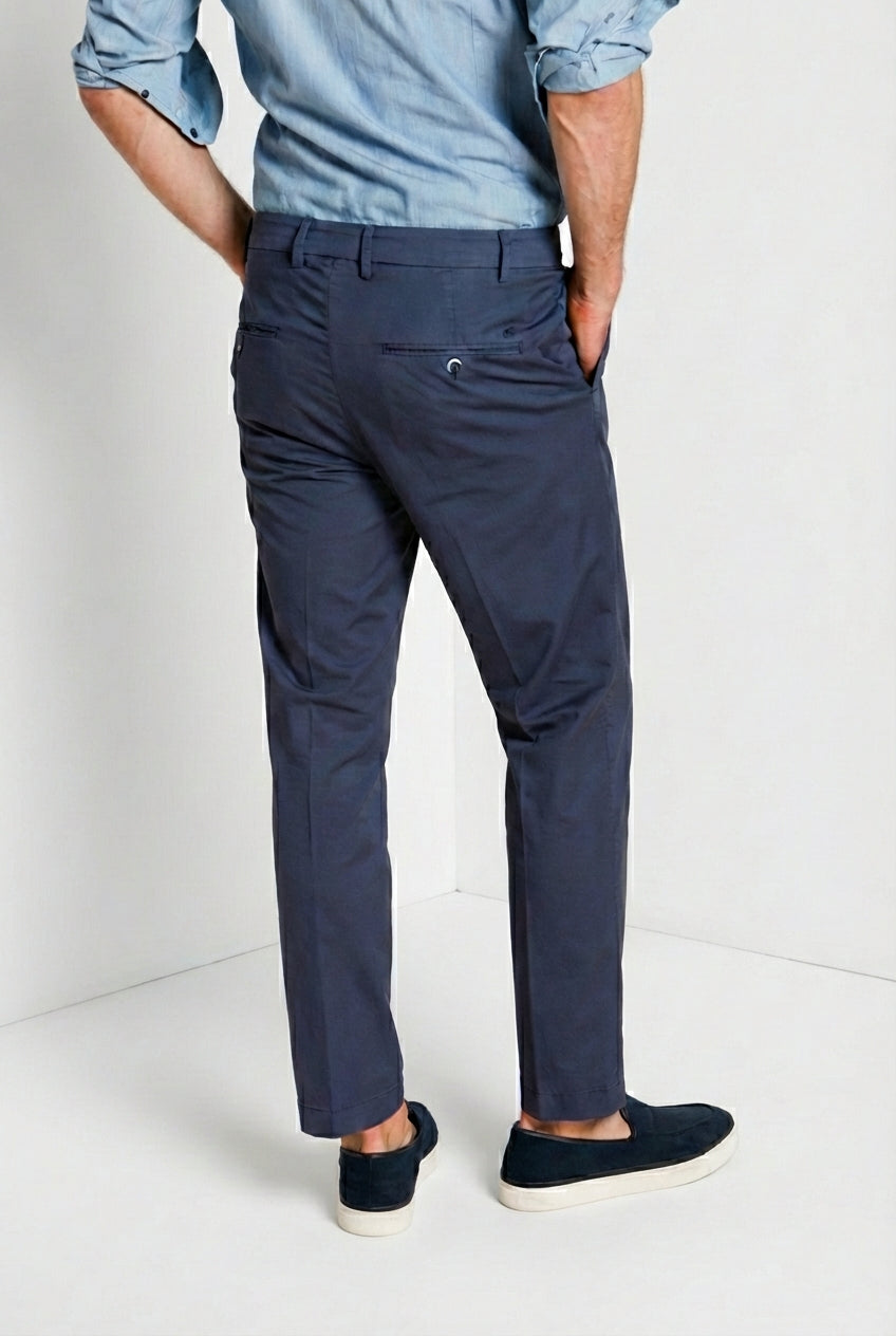 Milano pantalone chino uomo in gabardina stretch extra slim fit ①