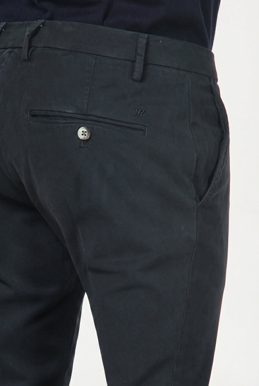 Milano pantalone chino uomo in gabardina stretch extra slim fit ①