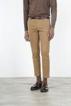 Milano pantalone chino uomo in gabardina stretch extra slim fit ①