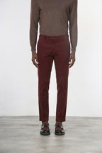 Milano pantalone chino uomo in gabardina stretch extra slim fit ①