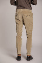 Foto 5 Osaka pantalone chino uomo in velluto 500 righe carrot fit