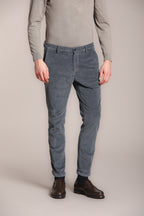 Foto 1 Osaka pantalone chino uomo in velluto 500 righe carrot fit