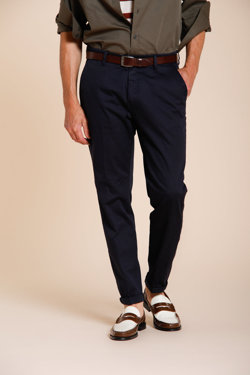 Osaka Hose Chino Herren aus feiner Trikotine aus Baumwolle und Lyocell carrot fit