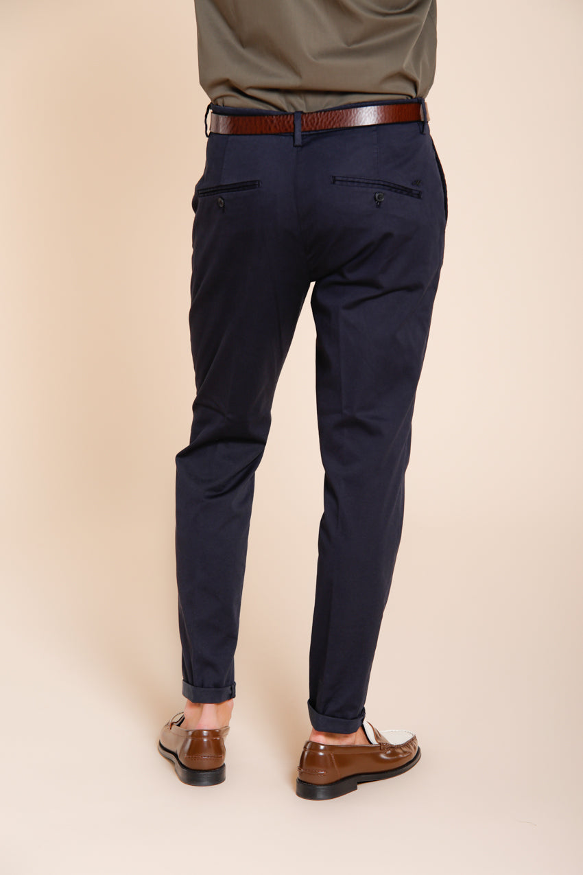 Osaka Hose Chino Herren aus feiner Trikotine aus Baumwolle und Lyocell carrot fit
