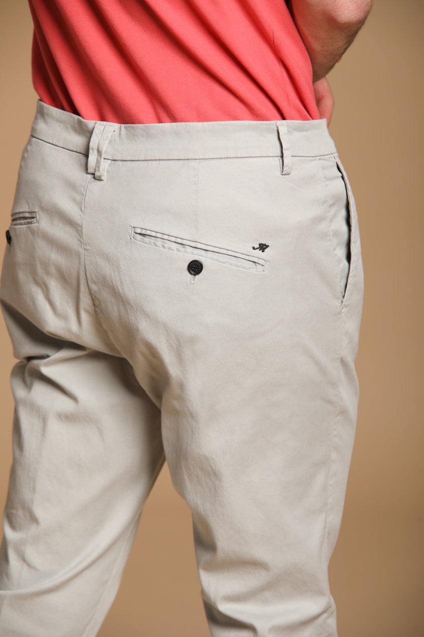 Osaka 1 Pinces Herren Chino Hose aus Baumwoll- und Lyocell-Twill Carrot Fit
