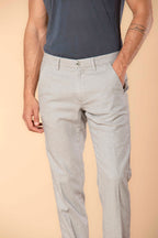 Milano Herren Chino-Hose aus gemustertem Baumwollmouliné mit Mikromuster Extra Slim Fit