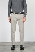 Torino pantalone chino uomo in velluto 1000 righe slim fit ①