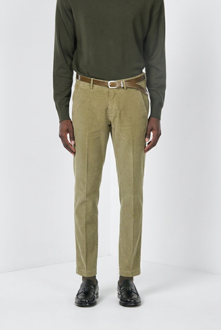 Torino men’s chino trousers in 1000-wale corduroy, slim fit ①