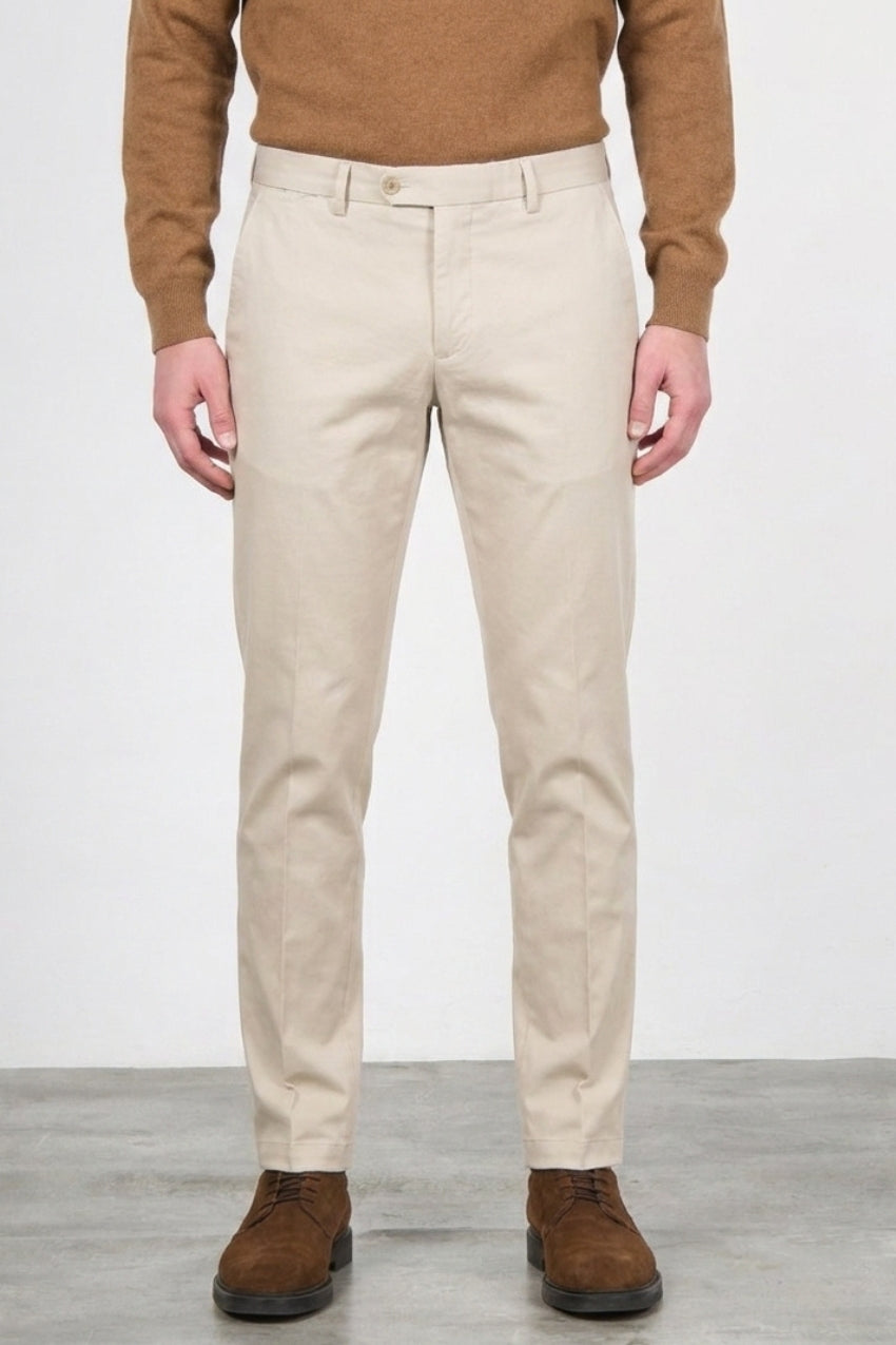 Torino Flex pantalón chino de hombre en raso slim fit ①
