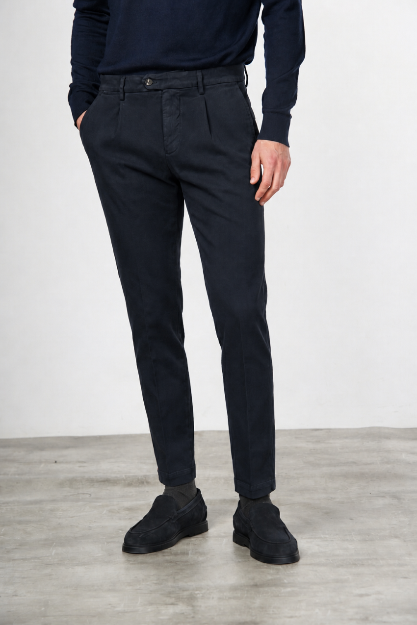 Torino 1 Pinces Flex pantalone chino uomo in twill di cotone e cashmere slim fit